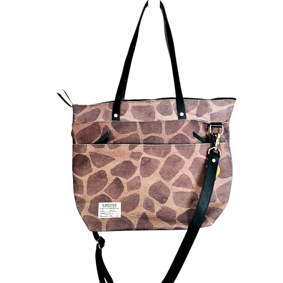 R.Riveter Ada large crossbody tote giraffe mixed media canvas - Picture 2 of 13